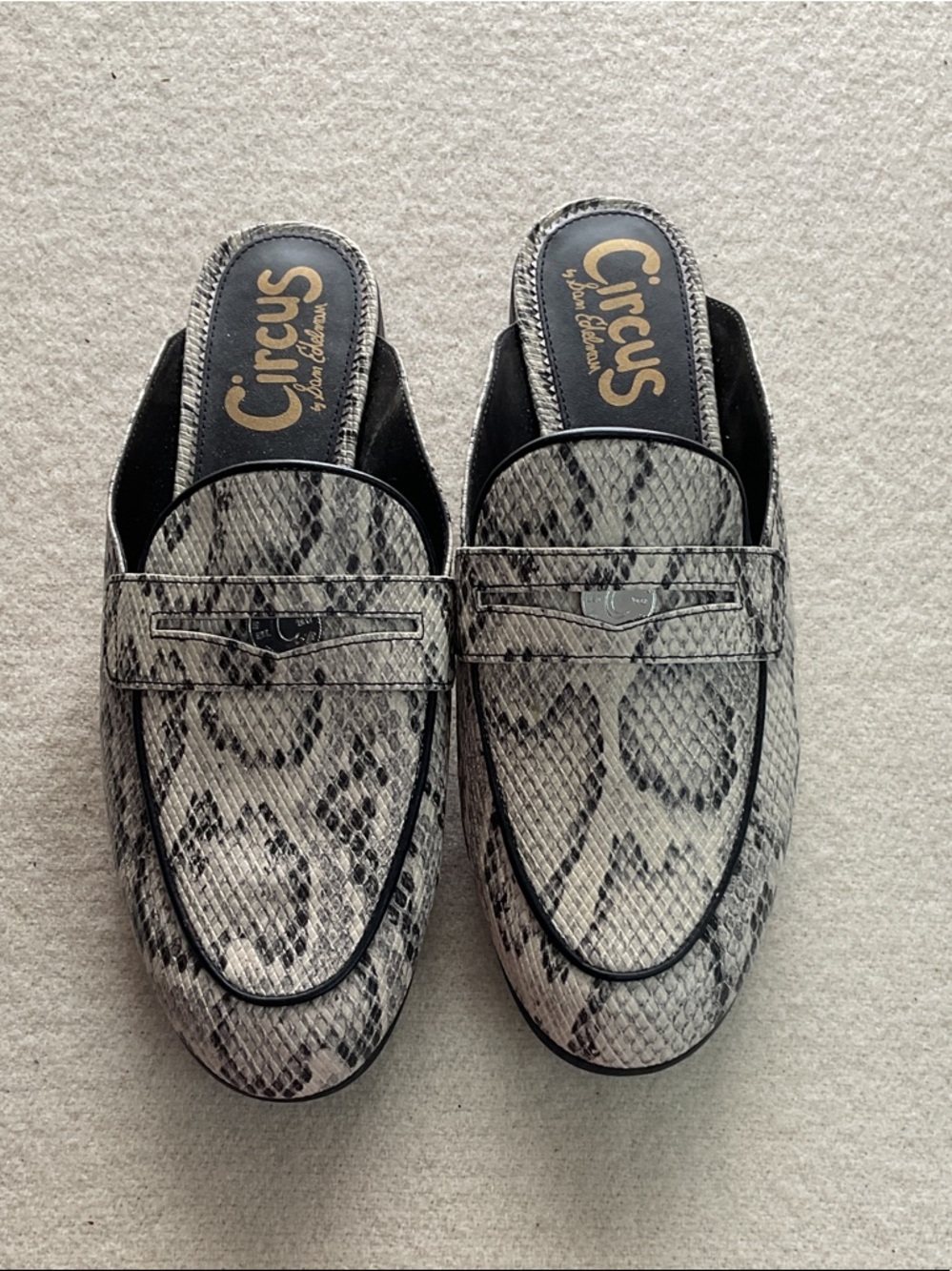 Circus by Sam Edelman Gray Snake-Print Slip-On Loafers
